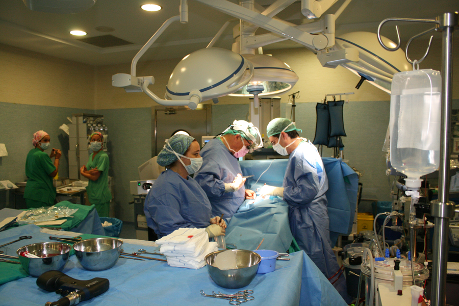 Equipo quirúrgico cardiovascular